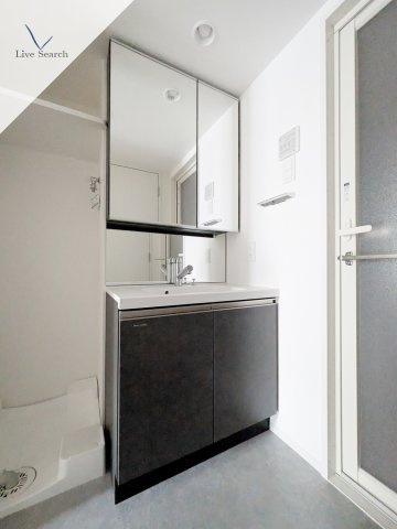 S－RESIDENCE駒場東大前の洗面所