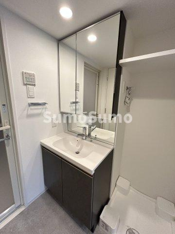 S－RESIDENCE駒場東大前の洗面所|忙しい朝には欠かせない洗面所です