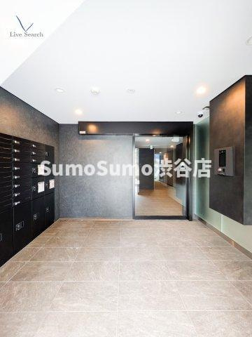 S－RESIDENCE駒場東大前のロビー|ゆとりのあるロビーです