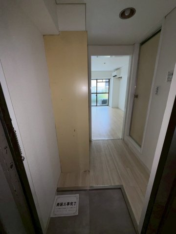 クレアドル芦屋西の玄関