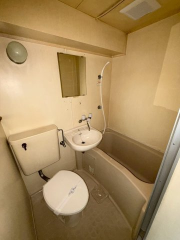 クレアドル芦屋西の浴室