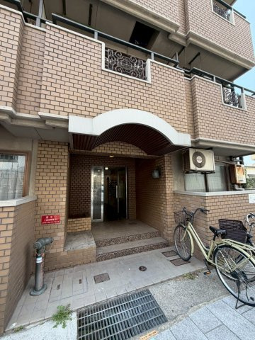 クレアドル芦屋西のエントランス
