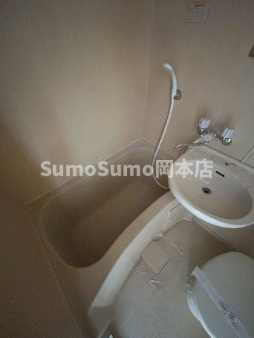 クレアドル芦屋西の浴室|日々の疲れを癒すお風呂付です