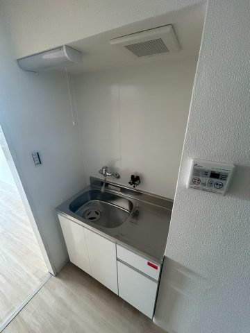 クレアドル芦屋西のキッチン