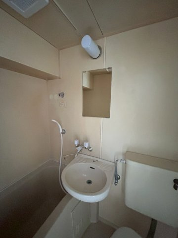 クレアドル芦屋西の洗面所