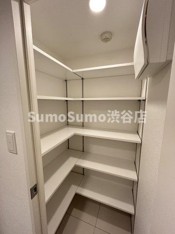 S－RESIDENCE駒場東大前の収納|小物を収納するのに便利です