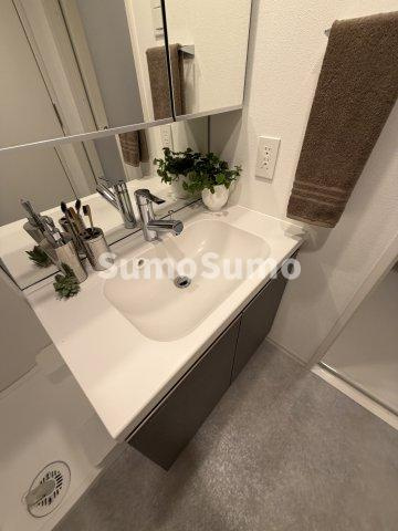 S－RESIDENCE駒場東大前の洗面所|コンパクトで使いやすい洗面所