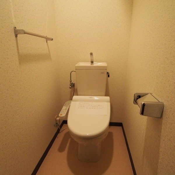 コアマンション藤崎のトイレ