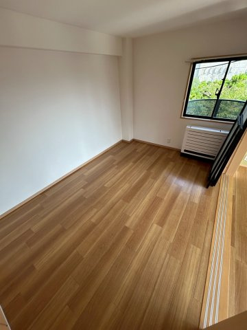 チェリービュウ芦屋川の洋室