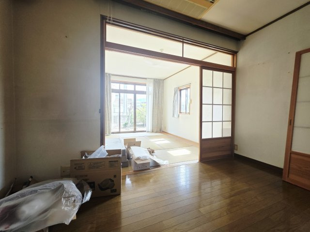 上田市吉田　中古住宅の内装