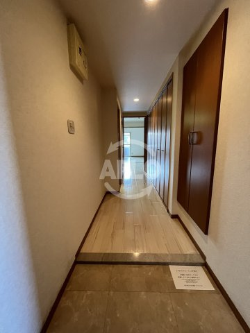 ベルビュー7番館　真田山小学校区の玄関|ベルビュー7番館　玄関