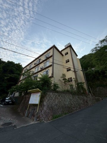 岡本梅林住宅５号棟