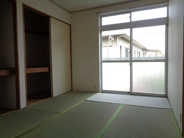 ドミール新町の寝室