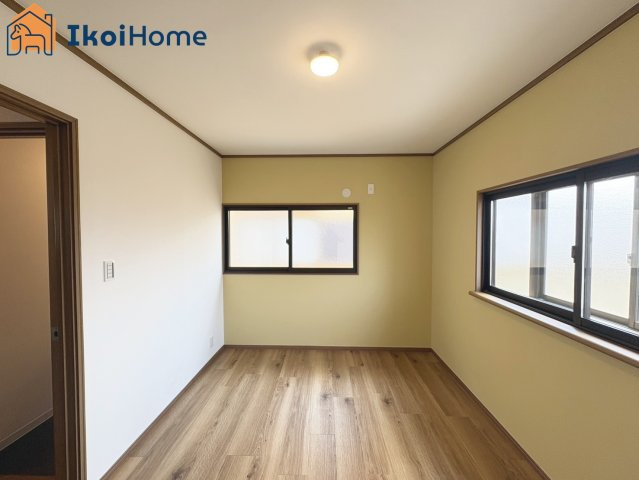 神戸市西区伊川谷町有瀬　中古戸建の子供部屋|【ホームページに現地動画掲載中】●年中無休：当日予約可●カーテン・カーテンレール未設置。ご相談下さい