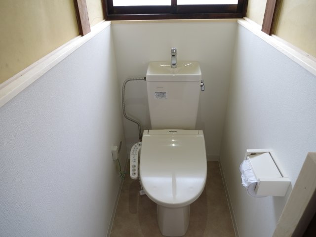 下宿I棟のトイレ|共用トイレです。