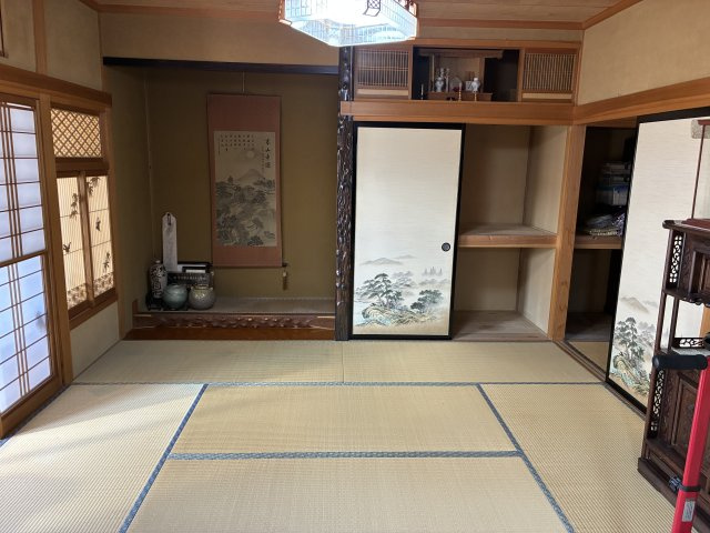 米沢市林泉寺１丁目　二階建て中古住宅の和室|１階