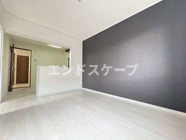 福島ハイツB-2の居間・リビング|高崎、前橋のお部屋探しはエンドスケープまで！お客様の理想お聞かせ下さい♪