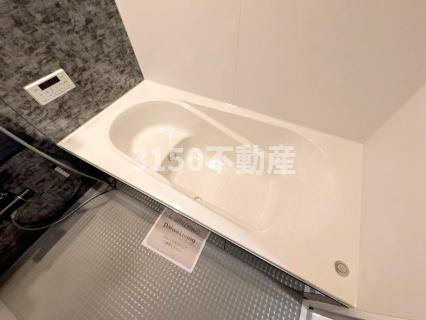 Gooden徹明通(グッデンテツメイドオリ)の浴室