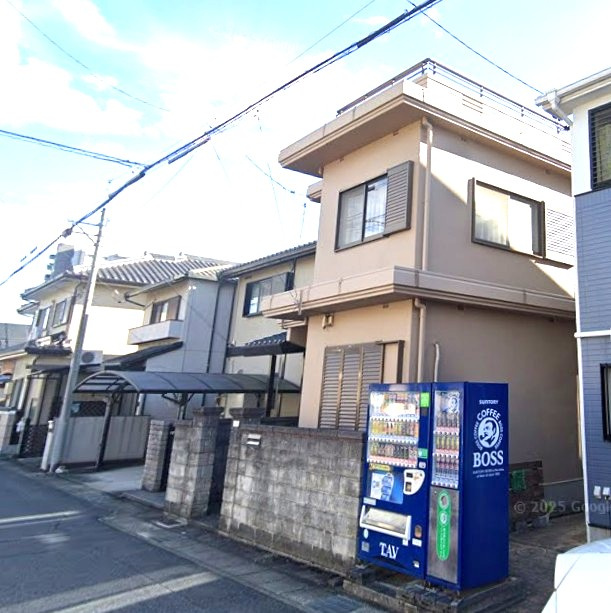 小牧原新田貸家の外観