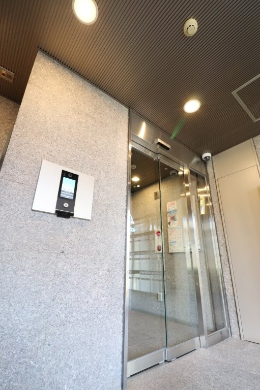 コリーヌ代官山のエントランス|エントランスです