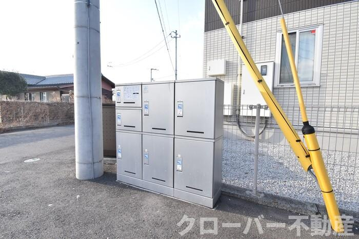 フォンテーヌ金倉 Ｃ棟の設備|宅配ボックス
