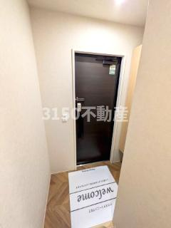 Gooden徹明通(グッデンテツメイドオリ)の玄関