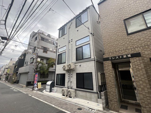 荒川区南千住５丁目のアパートの外観