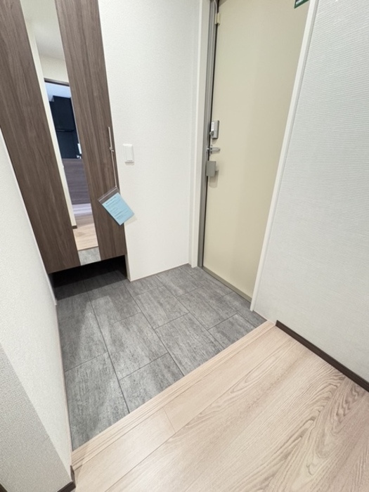 D-residence南蔵王町1丁目Wの玄関