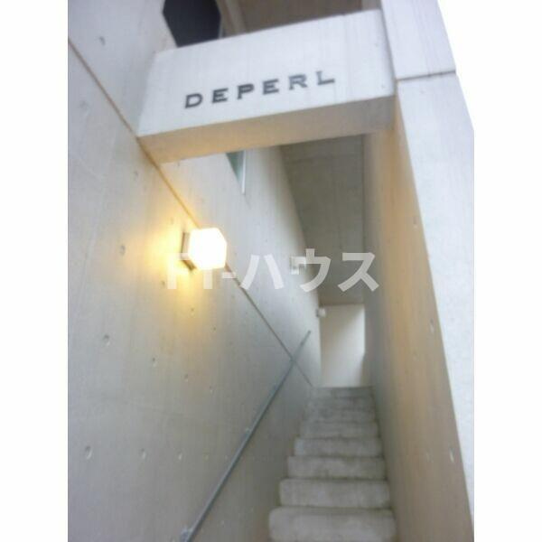 デパールのロビー