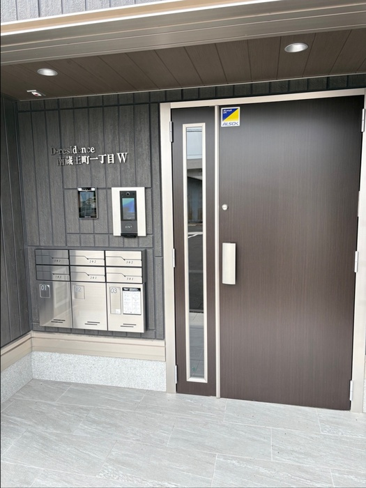 D-residence南蔵王町1丁目Wのエントランス