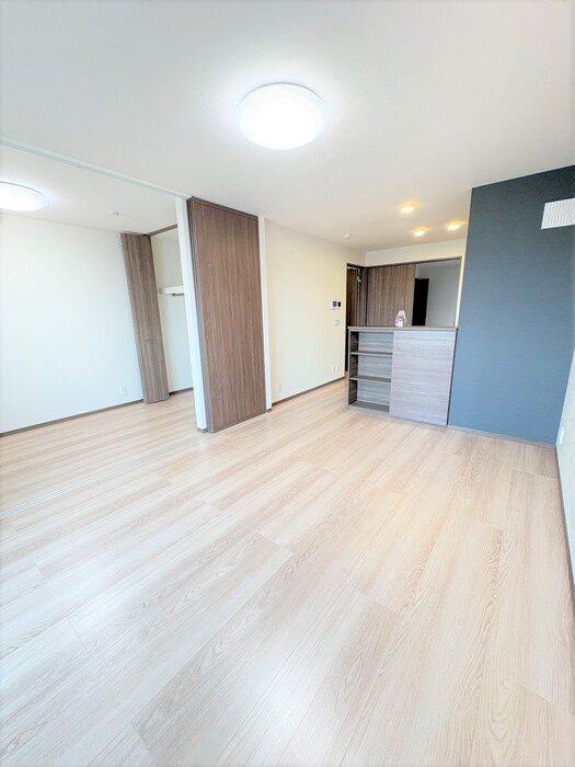 D-residence南蔵王町1丁目Wの居間・リビング