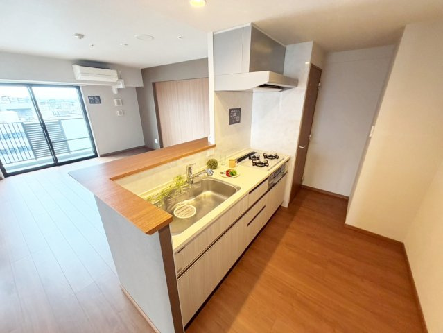 吹田市広芝町の賃貸マンションのキッチン