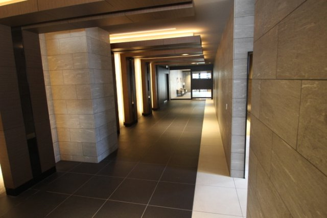 吹田市広芝町の賃貸マンションのロビー