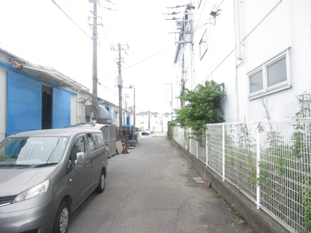 横浜市港北区新羽町の倉庫