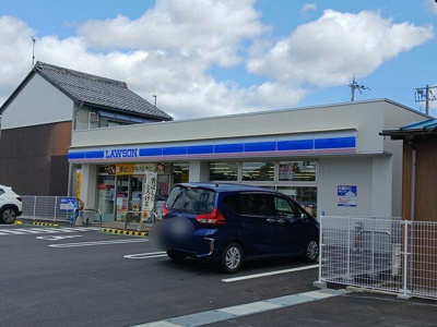【周辺】 | Ｒａｆｆｉｎｅ | ローソン長浜高田町店様まで980m