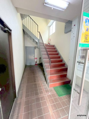 北村ビル　仲介手数料無料のロビー