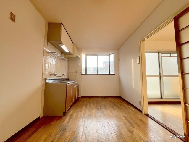 北村ビル　仲介手数料無料の洋室