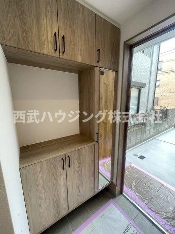 【仲介手数料無料】所沢市寿町　全３棟　Ｂ号棟　所沢市の不動産なら西武ハウジングの玄関