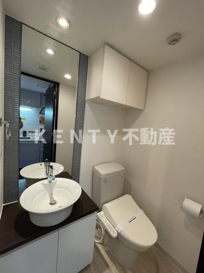 【トイレ】 | ドゥーエ大森 | 落ち着いた色調のトイレです