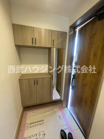 【仲介手数料無料】所沢市寿町　全３棟　Ｃ号棟　所沢市の不動産なら西武ハウジングの玄関