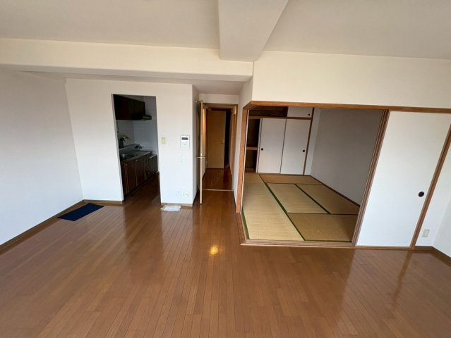 スカール喜多川の居間・リビング