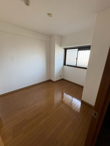 スカール喜多川の寝室