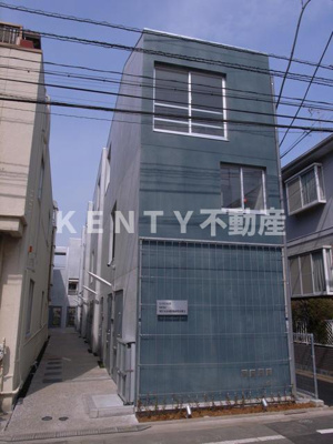 【外観】 | ＧＡＲＡＧＥ　ＳＥＰＣ　武蔵小山 | 落ち着いた雰囲気の外観です