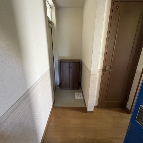 ガーデンヒルズの玄関