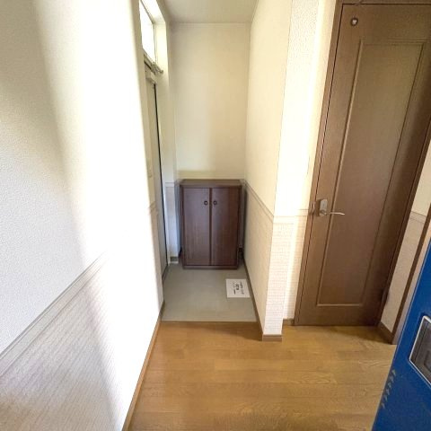 ガーデンヒルズの玄関