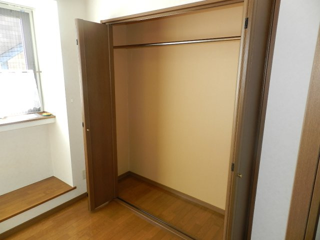 ガーデンヒルズの収納