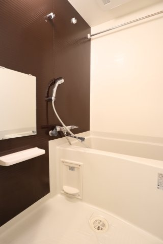 大阪市城東区今福東３丁目の賃貸マンションの浴室