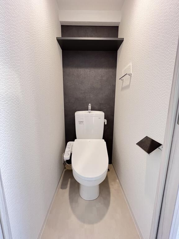 大阪市都島区都島北通２丁目の賃貸マンションのトイレ