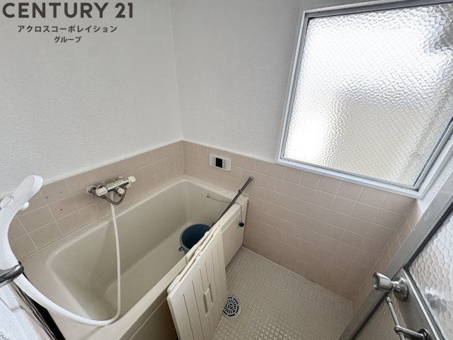 一日の疲れを癒やす浴室です