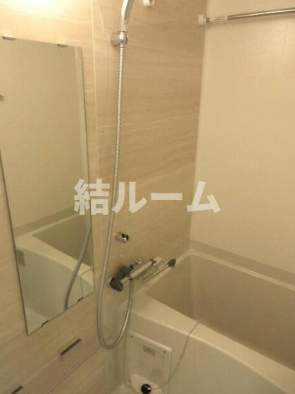 北区神谷２丁目の賃貸マンションの浴室